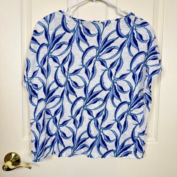 Tahari 100% Linen T-Shirt Tropical Blue Leaf Print Short Sleeve Top Size LRG EUC - Picture 2 of 3